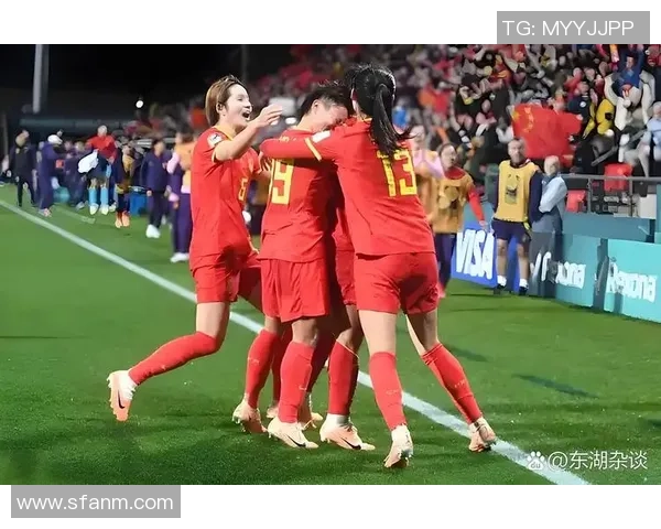 足球左脚女的传奇之路与她的梦想追逐之旅